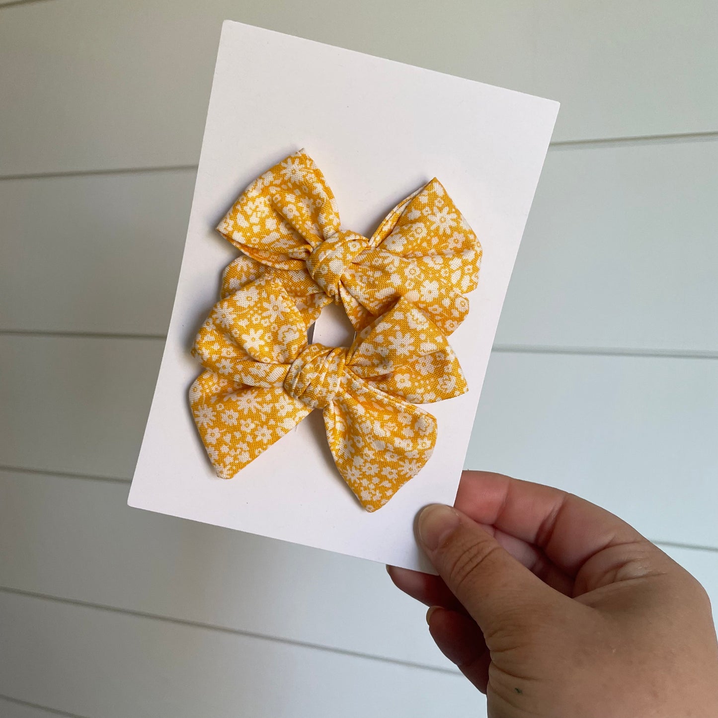 Duo petite boucle fleur moutarde