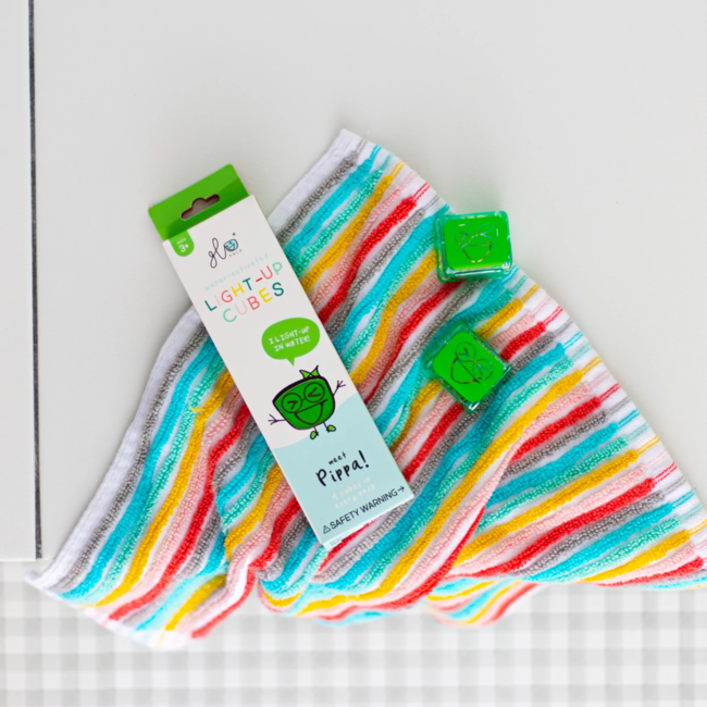 Glo Pals - Pack de 4 Cubes Lumineux Activés à l'Eau, Pippa