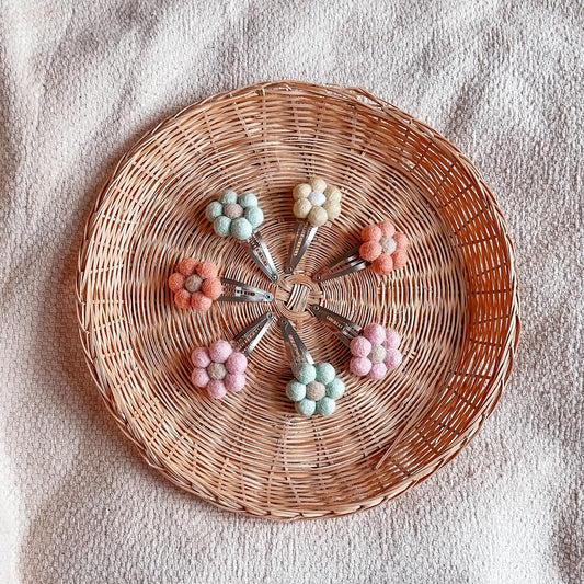 Barrette fleur menthe