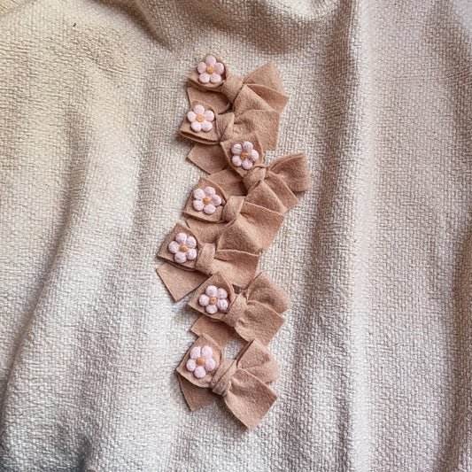 Barrette petite fleur