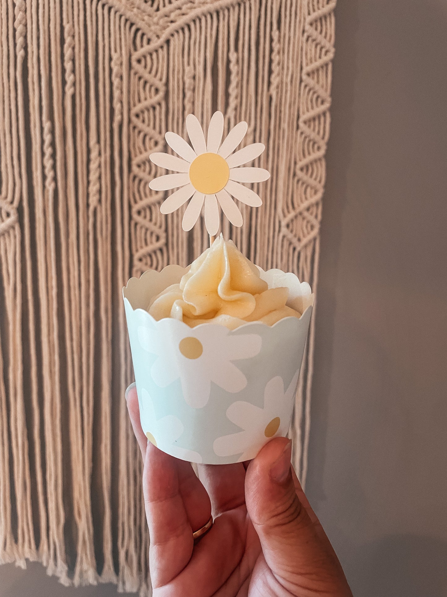 Cake topper marguerite