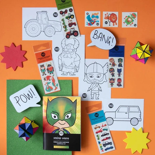 Ensemble surprise super héros