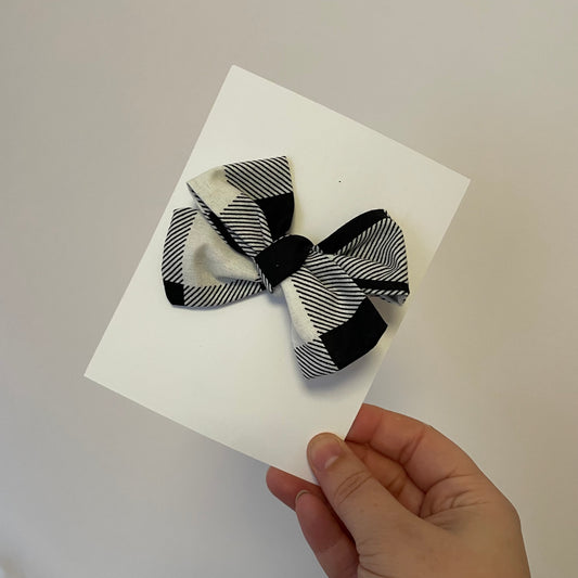 Boucle noir et blanc